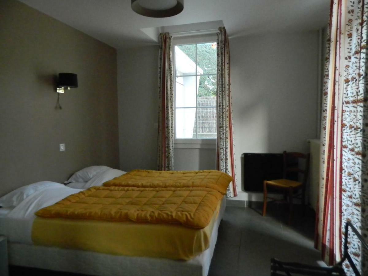 Hotel La Caravelle Ньон Экстерьер фото